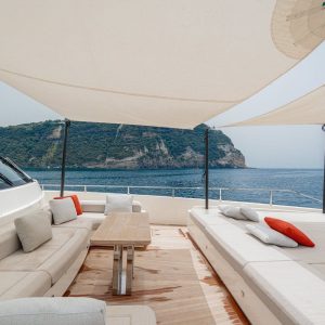 Diana-II-Yacht-charter-ferretti-italy22