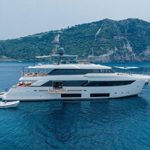 Diana-II-Yacht-charter-ferretti-italy3