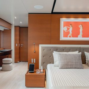 Diana-II-Yacht-charter-ferretti-italy38
