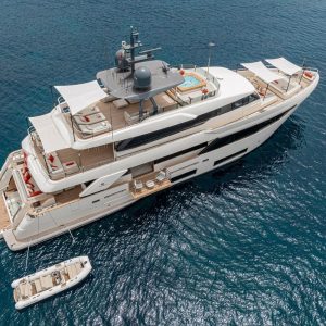 Diana-II-Yacht-charter-ferretti-italy4