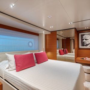 Diana-II-Yacht-charter-ferretti-italy56