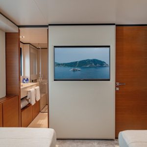 Diana-II-Yacht-charter-ferretti-italy64