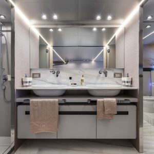Haze-extra-yacht-charter-amalfi-coast27