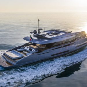 Haze-extra-yacht-charter-amalfi-coast3