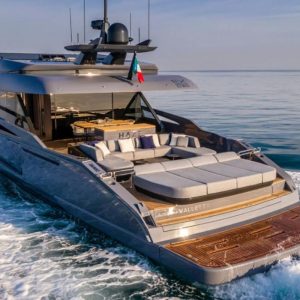 Haze-extra-yacht-charter-amalfi-coast5