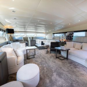 LAUREN-V-mangusta-105-yacht-charter-french-riviera15