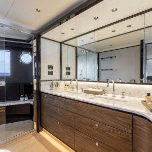 Legend-II-yacht-charter-french-riviera10