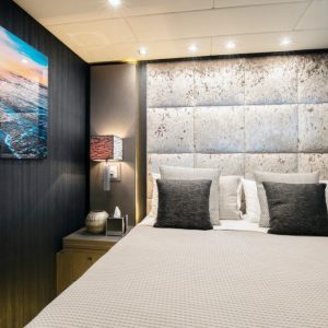 Leopard yacht 19