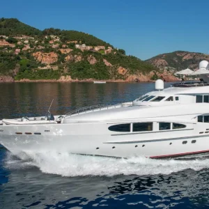 Luisa-heeseen-motor-yacht-charter-french-riviera2
