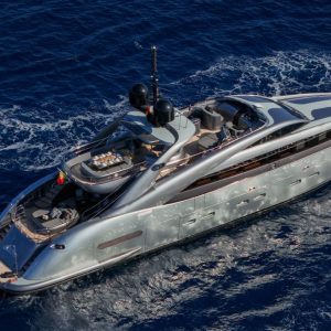Matsu-isa-yacht-charter-french-riviera16