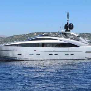 Matsu-isa-yacht-charter-french-riviera30