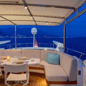 Nightflower-codesa-yacht-charter-italy15