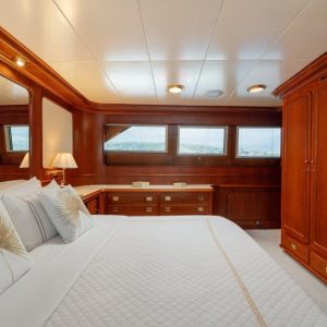 Nightflower-codesa-yacht-charter-italy29