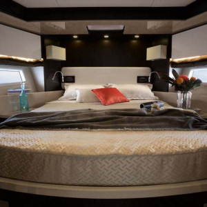 Not-Dead-Yet-Azimut-64-yacht-charter-mallorca1
