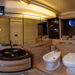 Not-Dead-Yet-Azimut-64-yacht-charter-mallorca31