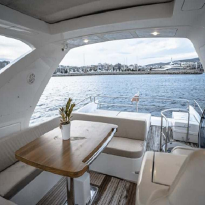 Not-Dead-Yet-Azimut-64-yacht-charter-mallorca4