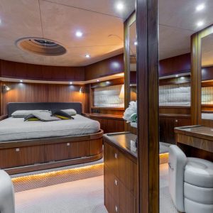 OCTAVIA-sunseeker-yacht-charter-italy18
