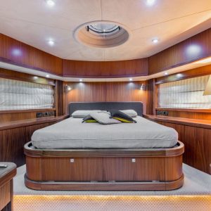 OCTAVIA-sunseeker-yacht-charter-italy19