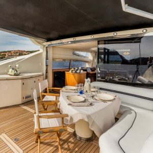 OCTAVIA-sunseeker-yacht-charter-italy25