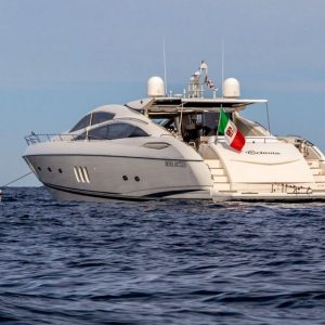 OCTAVIA-sunseeker-yacht-charter-italy4