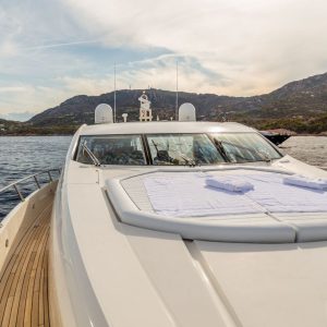 OCTAVIA-sunseeker-yacht-charter-italy5