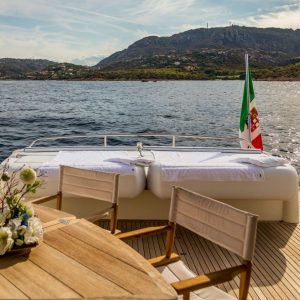 OCTAVIA-sunseeker-yacht-charter-italy8