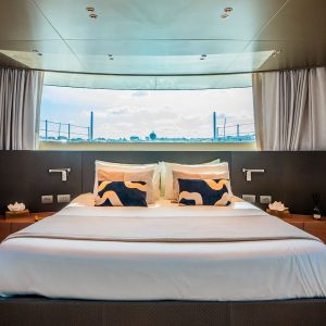 ON-TIME-yacht-for-charter_DSC05229-1
