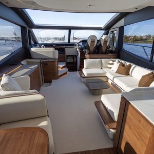 Princess-s72-charter-mallorca-mch-yachts13