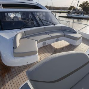 Princess-s72-charter-mallorca-mch-yachts19