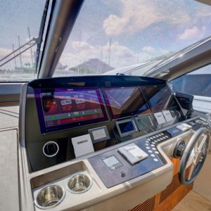 Sunseeker-76--mikel-angelo-yacht-charter 17