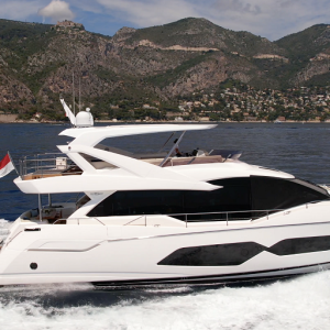 Sunseeker-76--mikel-angelo-yacht-charter 3