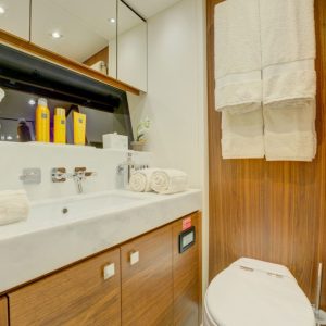 Sunseeker-76--mikel-angelo-yacht-charter26