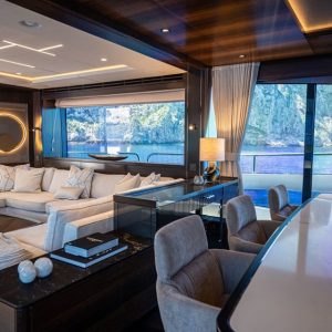 Sunseeker 88 for charter Moonlight (7)