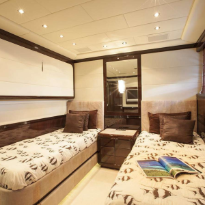 Voyage-mangusta-motor-yacht-charter-french-riviera8