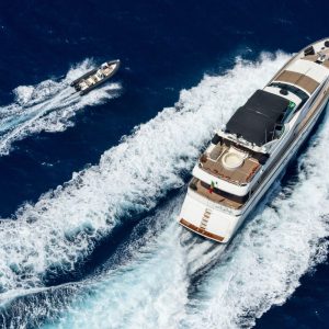 accama-delta-azimut-motor-yacht-french-riviera14