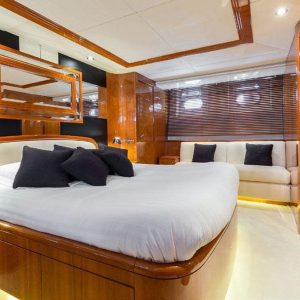 accama-delta-azimut-motor-yacht-french-riviera4