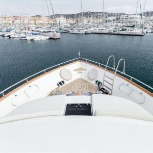 accama-delta-azimut-motor-yacht-french-riviera8