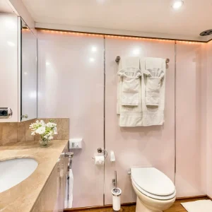 antisan-motor-yacht-charter-french-riviera10