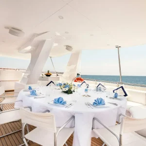 antisan-motor-yacht-charter-french-riviera13