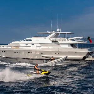 antisan-motor-yacht-charter-french-riviera19