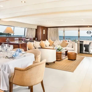 antisan-motor-yacht-charter-french-riviera4