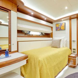 bunker-crn-yacht-charter-ibiza13