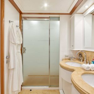 bunker-crn-yacht-charter-ibiza18
