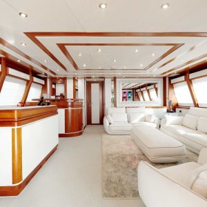 bunker-crn-yacht-charter-ibiza26