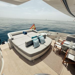 esperanza-azimut-yacht-charter-mallorca11
