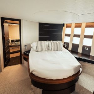 esperanza-azimut-yacht-charter-mallorca18