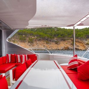 la-digue-mangusta-92-motor-yacht-charter-french-riviera18