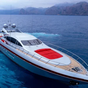 la-digue-mangusta-92-motor-yacht-charter-french-riviera23