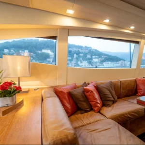 la-digue-mangusta-92-motor-yacht-charter-french-riviera30