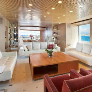 luisa-heesee-motor-yacht-charter-french-riviera5064